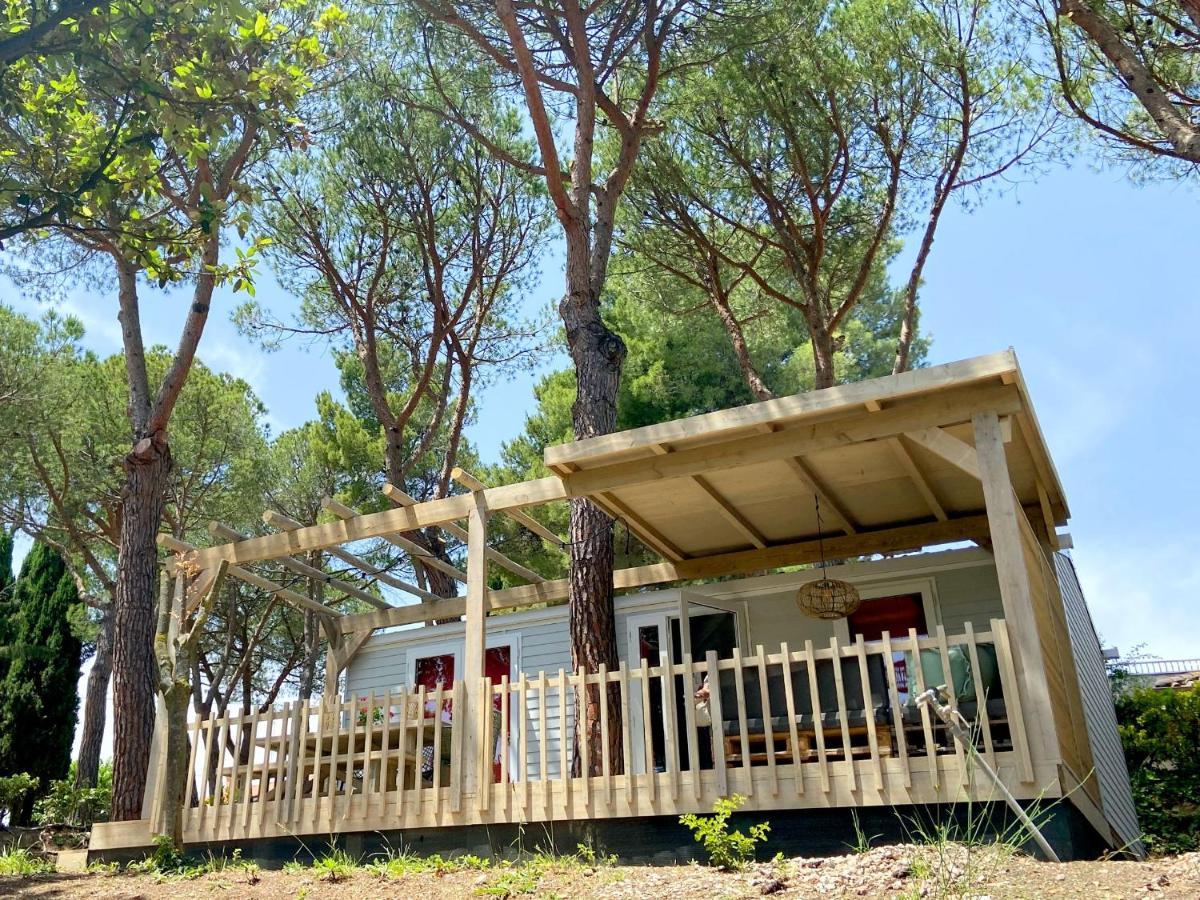 Camping Village Mar Y Sierra San Costanzo المظهر الخارجي الصورة