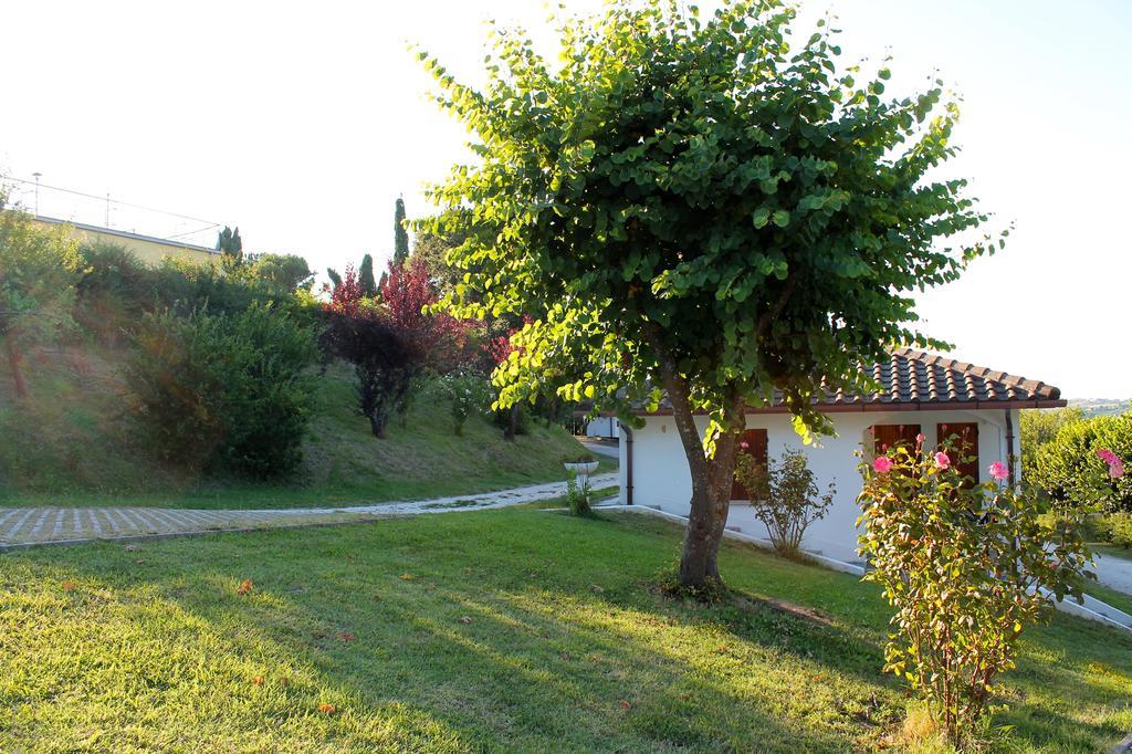 Camping Village Mar Y Sierra San Costanzo المظهر الخارجي الصورة