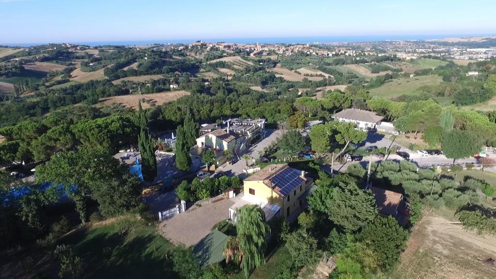 Camping Village Mar Y Sierra San Costanzo المظهر الخارجي الصورة