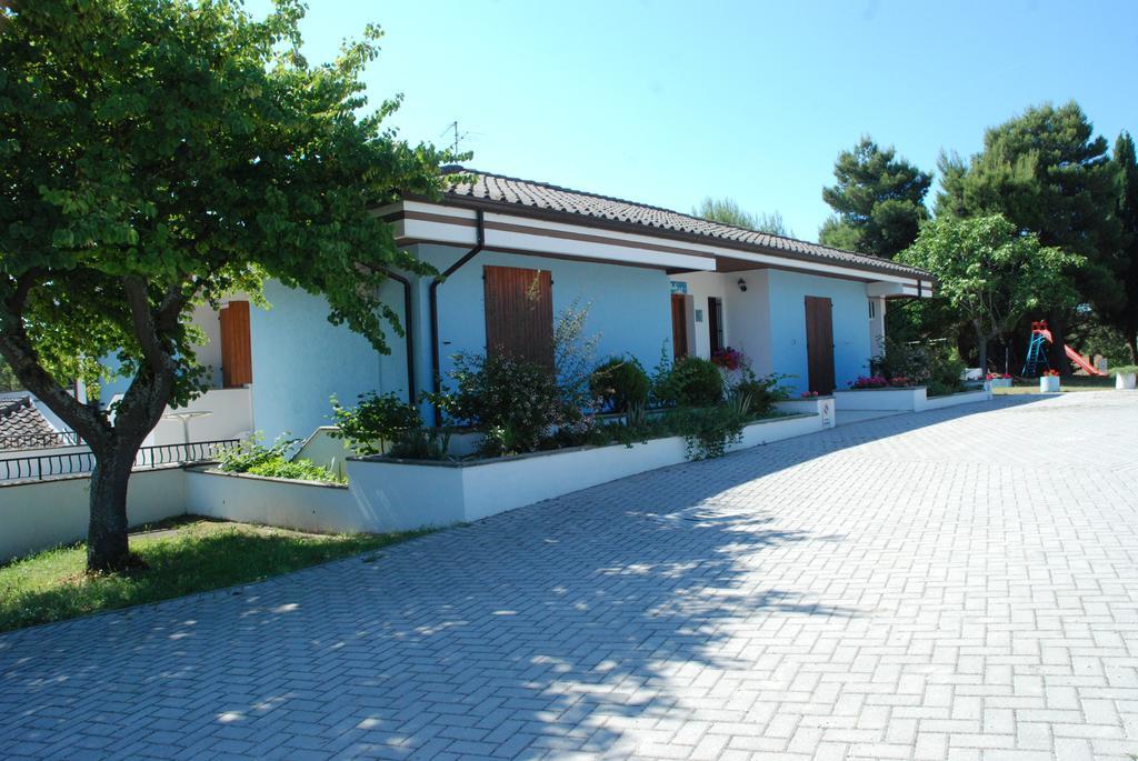 Camping Village Mar Y Sierra San Costanzo المظهر الخارجي الصورة