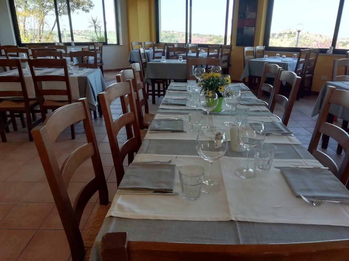 Camping Village Mar Y Sierra San Costanzo المظهر الخارجي الصورة