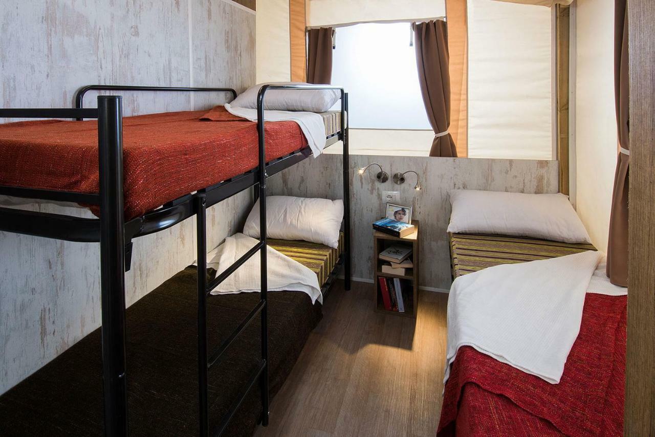 Camping Village Mar Y Sierra San Costanzo المظهر الخارجي الصورة